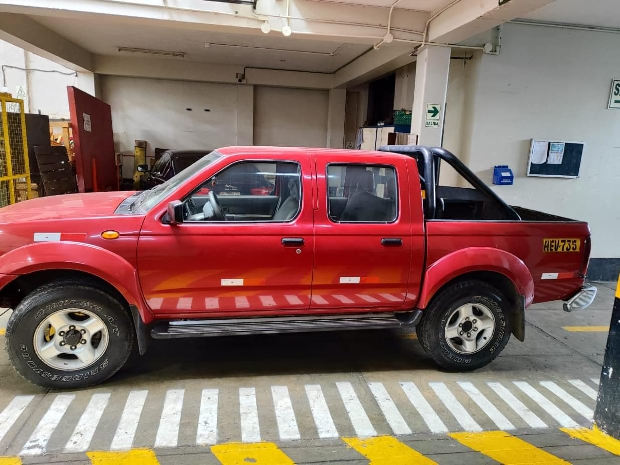 NISSAN TERRANO PICK UP 2003 236.329 Kms.